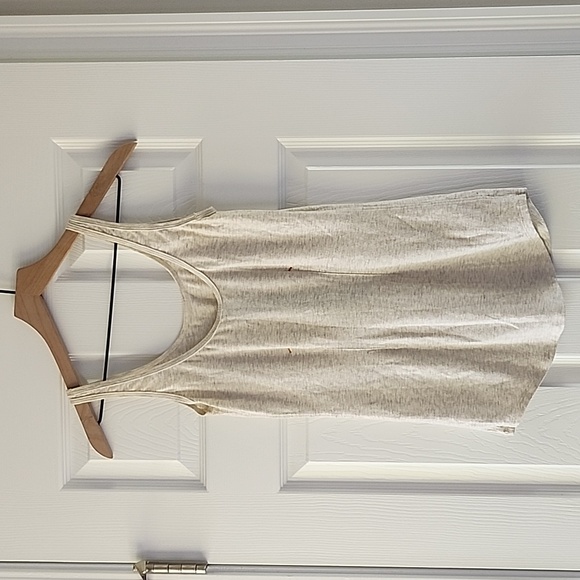 Kit and Ace tank top Oatmeal size 4 - Picture 5 of 7